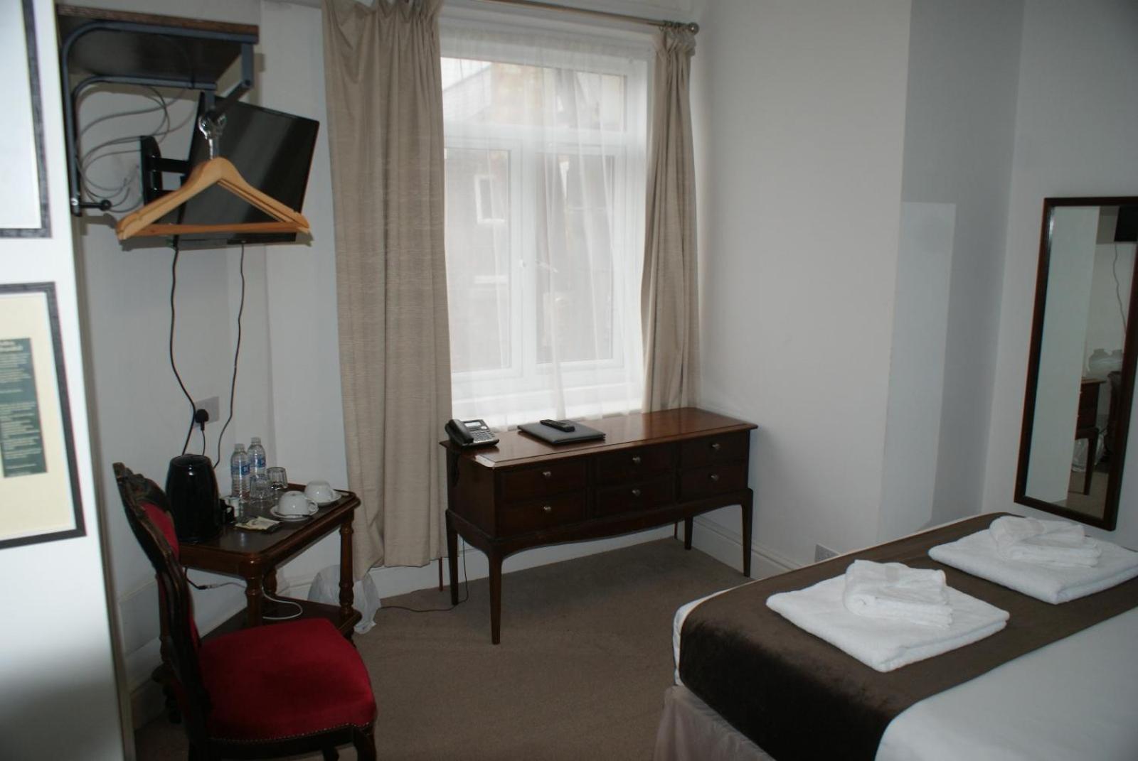 Keppels Head Hotel Portsmouth Buitenkant foto