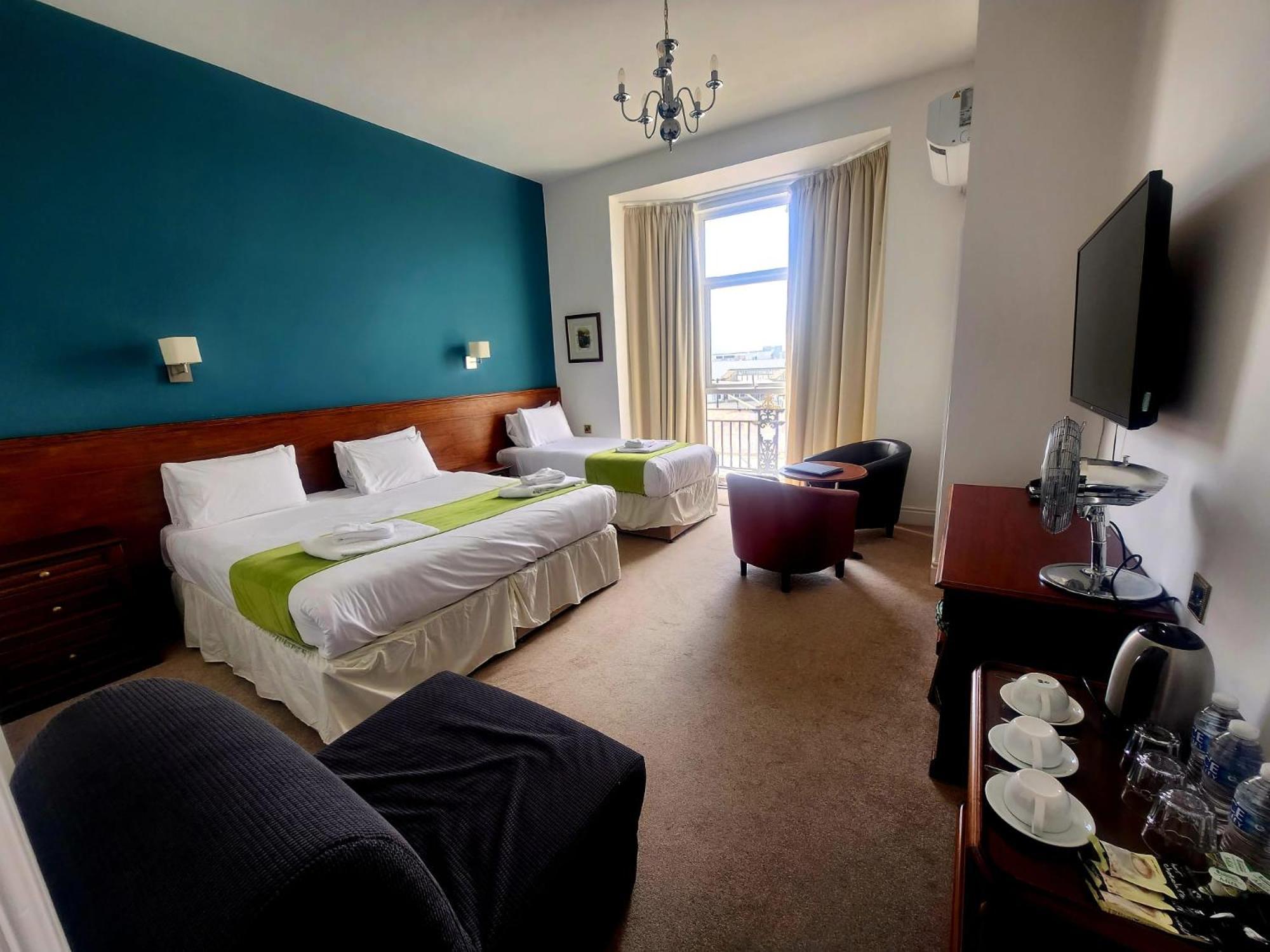 Keppels Head Hotel Portsmouth Buitenkant foto
